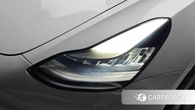 Tesla Model 3 id 4872894 из Кореи 14