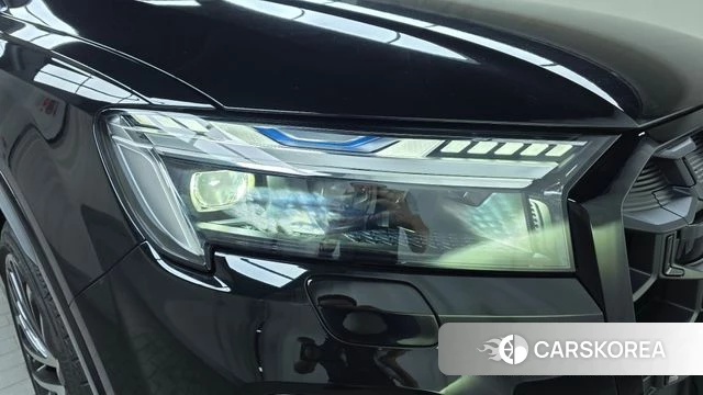 Audi SQ7 (4M) id 4862649 из Кореи 14