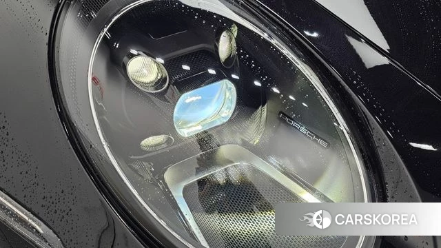 Porsche 911(992) id 4565959 из Кореи 14