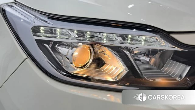 Ssangyong Rexton Sports id 4988243 из Кореи 14