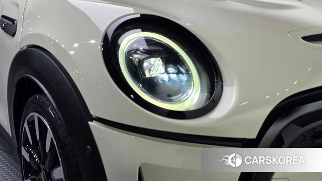 Mini Cooper S id 5040250 из Кореи 14