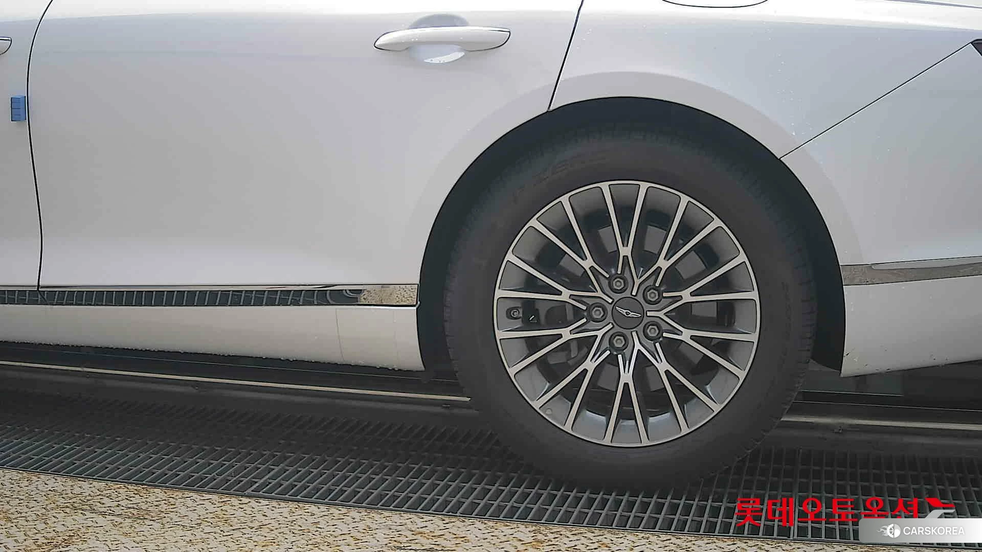 Hyundai G80 id 4984621 из Кореи 14