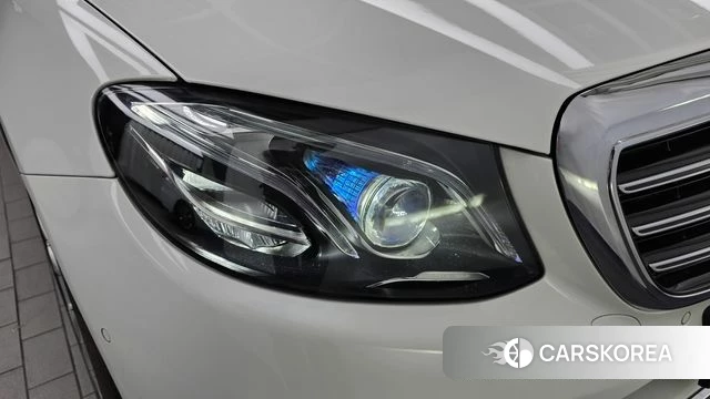 Mercedes-Benz E-Class W213 id 5024029 из Кореи 14
