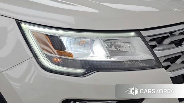 Ford Explorer id 5029428 из Кореи 14