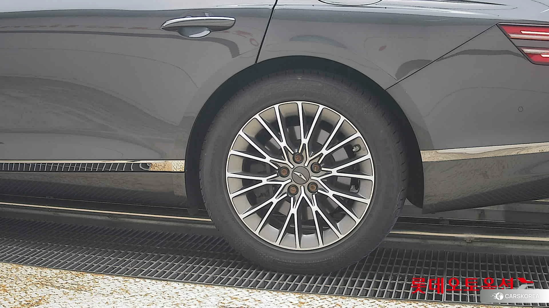 Hyundai G80 id 4990010 из Кореи 14