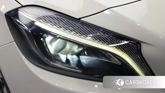 Mercedes-Benz A-Class W176 id 4937760 из Кореи 14