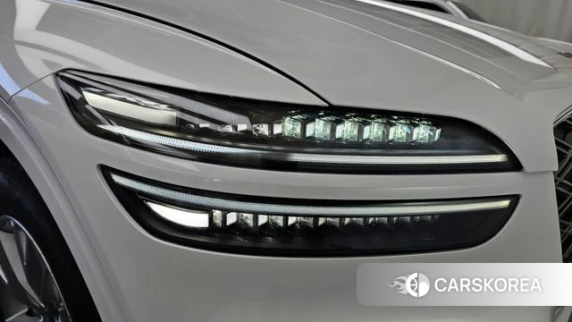 Genesis GV70 id 5001669 из Кореи 14