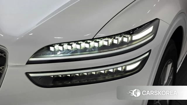 Genesis GV70 id 4985173 из Кореи 14