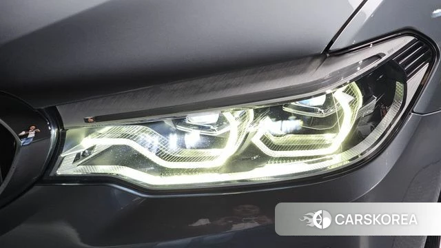 BMW 5 Series (G30) id 4953170 из Кореи 14