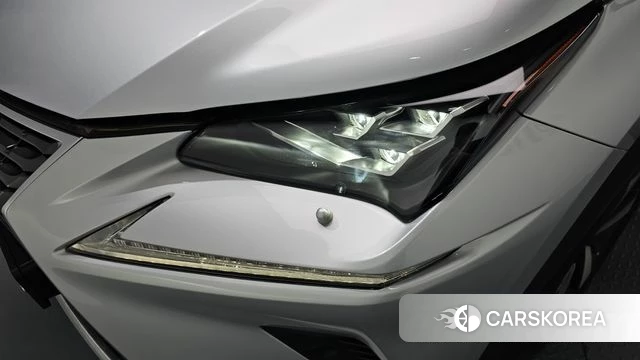 Lexus NX300h id 4633176 из Кореи 15