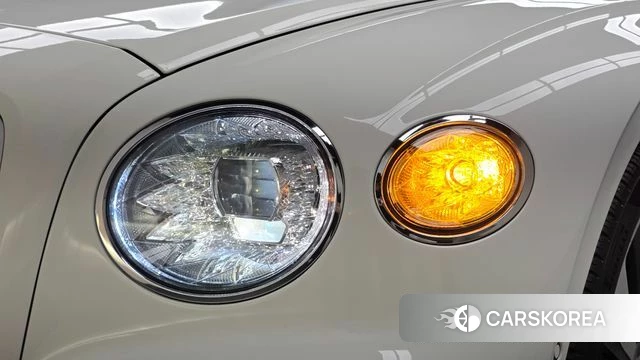 Bentley Flying Spur 3rd Generation id 4929205 из Кореи 14
