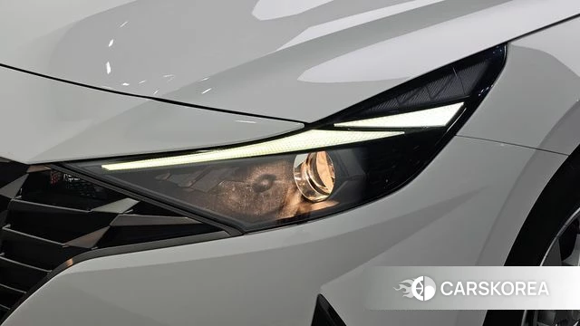 Hyundai Avante (CN7) id 4592811 из Кореи 14