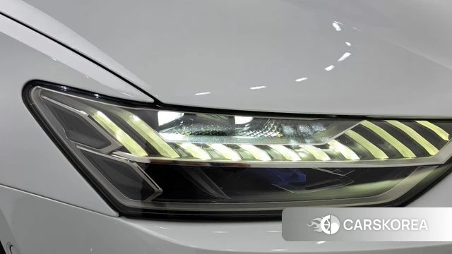 Audi A7 (4K) id 4992907 из Кореи 14