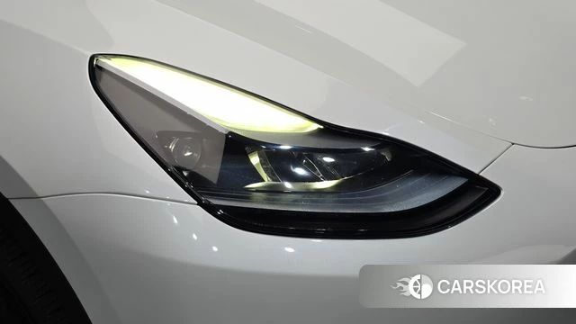 Tesla Model Y id 5033468 из Кореи 14