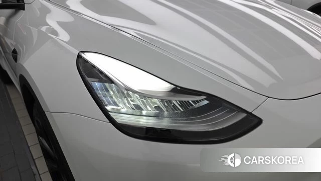 Tesla Model Y id 4692335 из Кореи 14