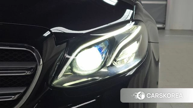 Mercedes-Benz E-Class W213 id 4977704 из Кореи 14