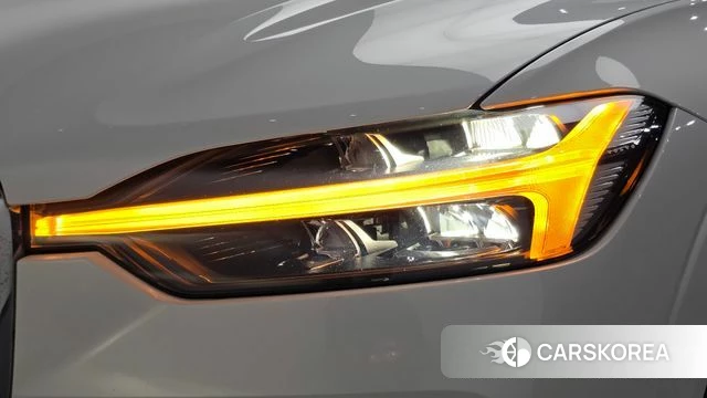 Volvo XC60 second Generation id 4904724 из Кореи 14