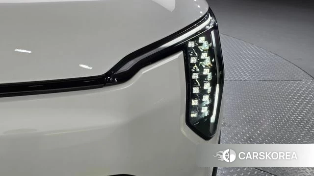 Kia EV3 id 4921048 из Кореи 14
