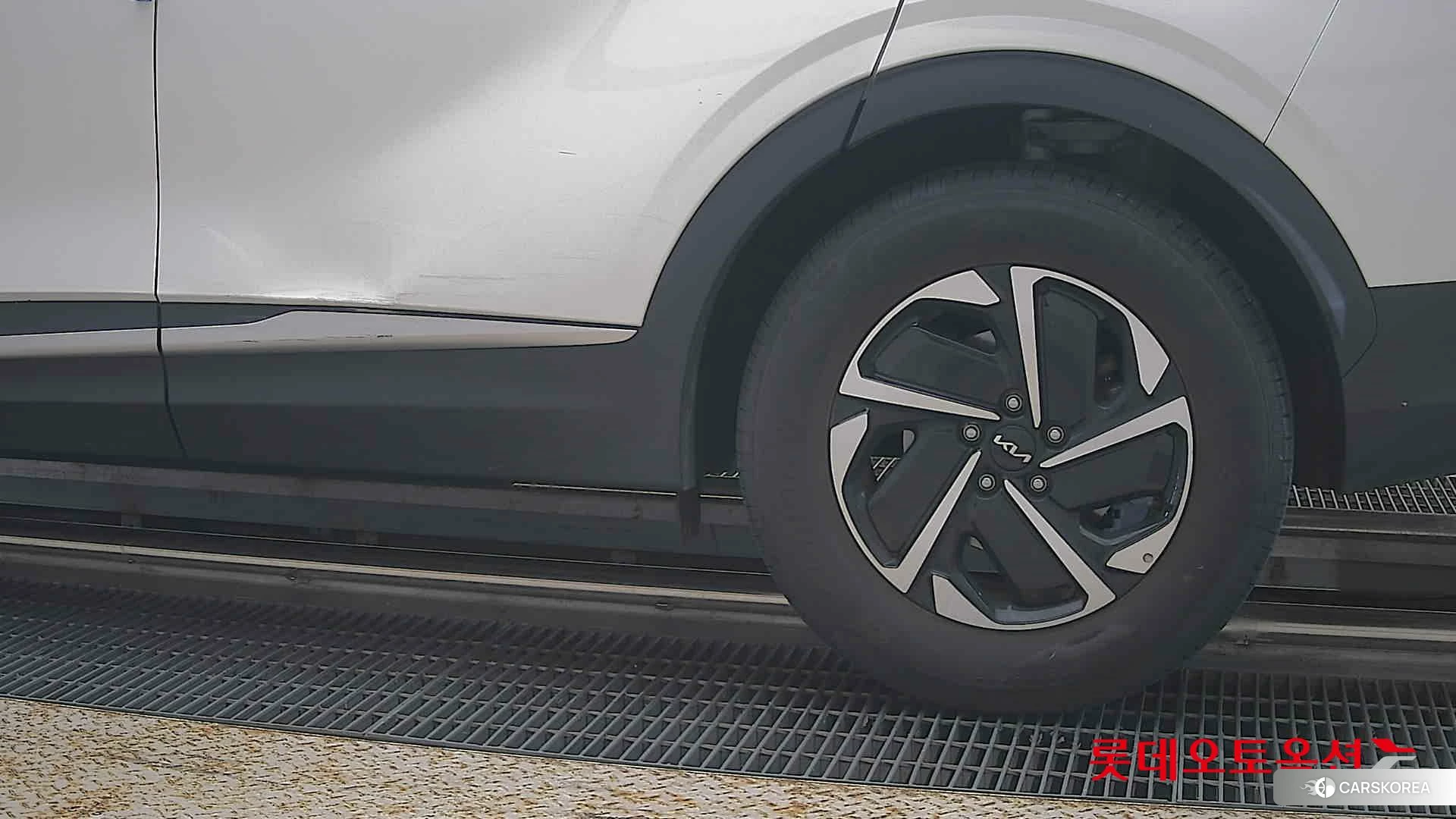 Kia Sportage Hybrid id 4990052 из Кореи 14