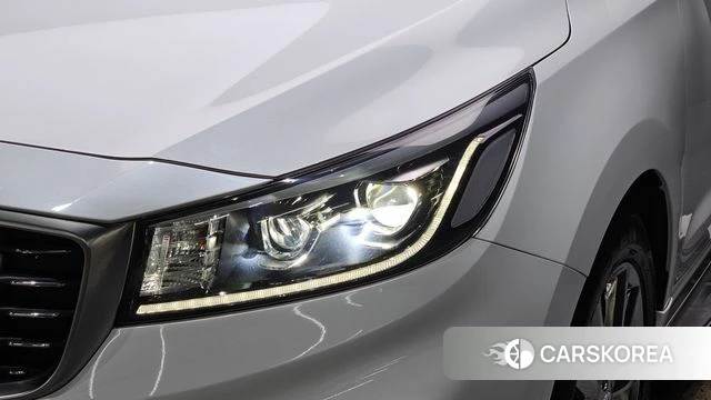Kia The New Carnival id 4960471 из Кореи 14