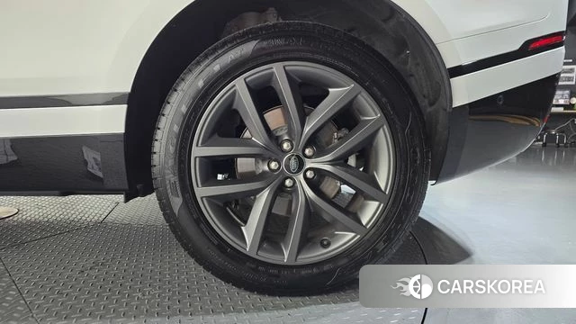 Land Rover Range Rover Velar id 4897736 из Кореи 14