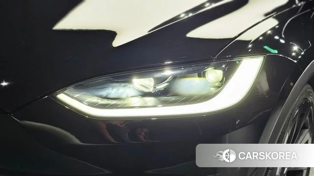 Tesla Model X id 4928706 из Кореи 15