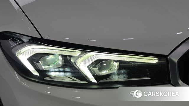 BMW 3 Series (G20) id 5026827 из Кореи 14