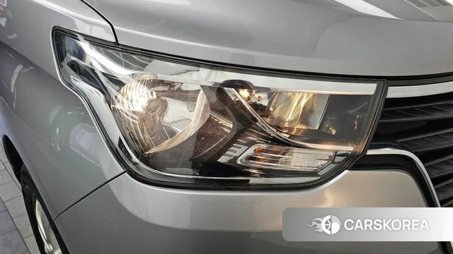 Hyundai The New Grand Starex id 4785837 из Кореи 14