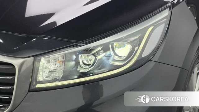 Kia The New Carnival id 5048408 из Кореи 14