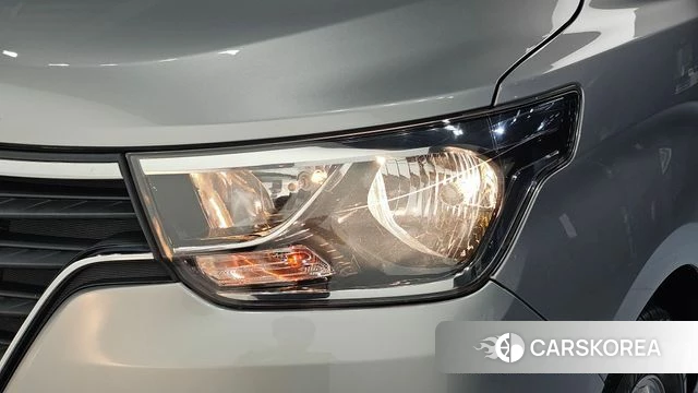 Hyundai The New Grand Starex id 4764895 из Кореи 14