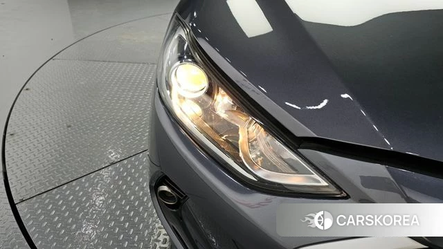 Hyundai Avante AD id 5024030 из Кореи 14