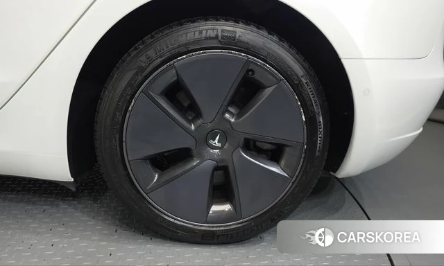 Tesla Model 3 id 4997657 из Кореи 14