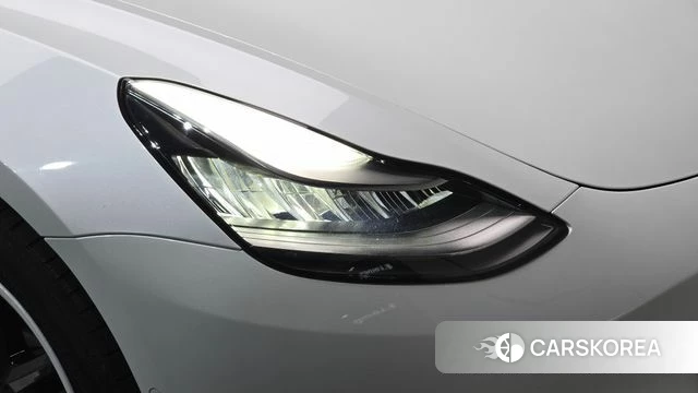 Tesla Model 3 id 4987437 из Кореи 14