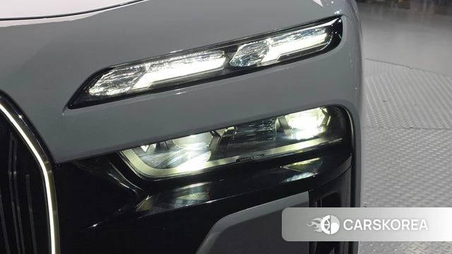 BMW 7 Series (G70) id 4995967 из Кореи 14
