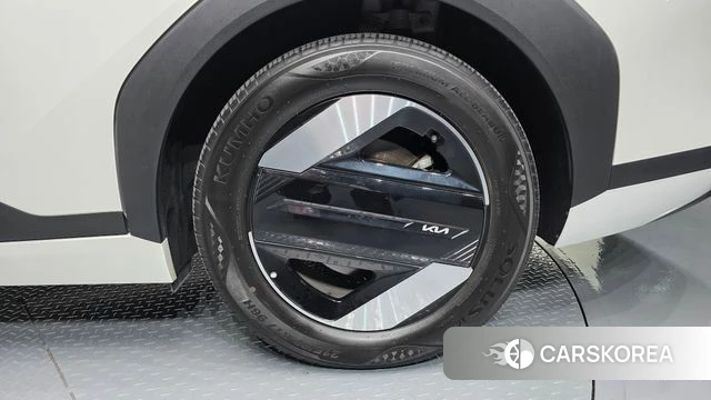 Kia EV4 id 5045622 из Кореи 14