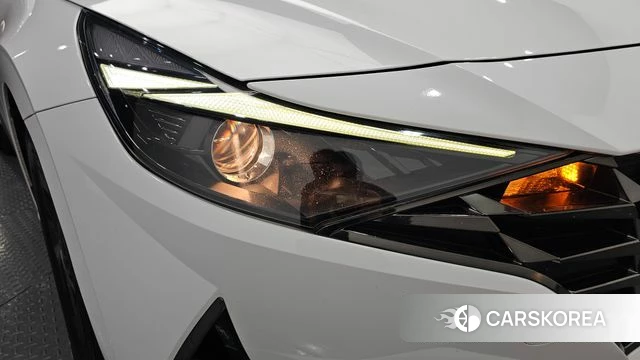 Hyundai Avante Hybrid (CN7) id 5017945 из Кореи 14