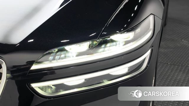 Genesis GV70 id 5027170 из Кореи 14