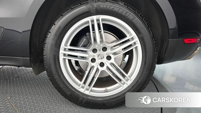 Porsche Macan id 5035923 из Кореи 14