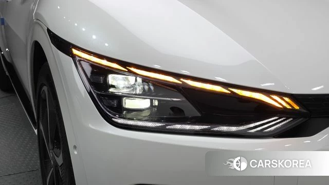 Kia EV6 id 5021612 из Кореи 14