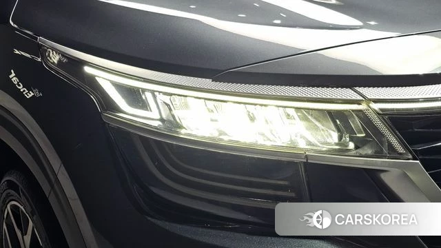 Kia Seltos id 5002983 из Кореи 14