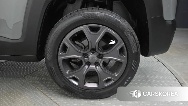 Jeep Renegade id 4992090 из Кореи 14