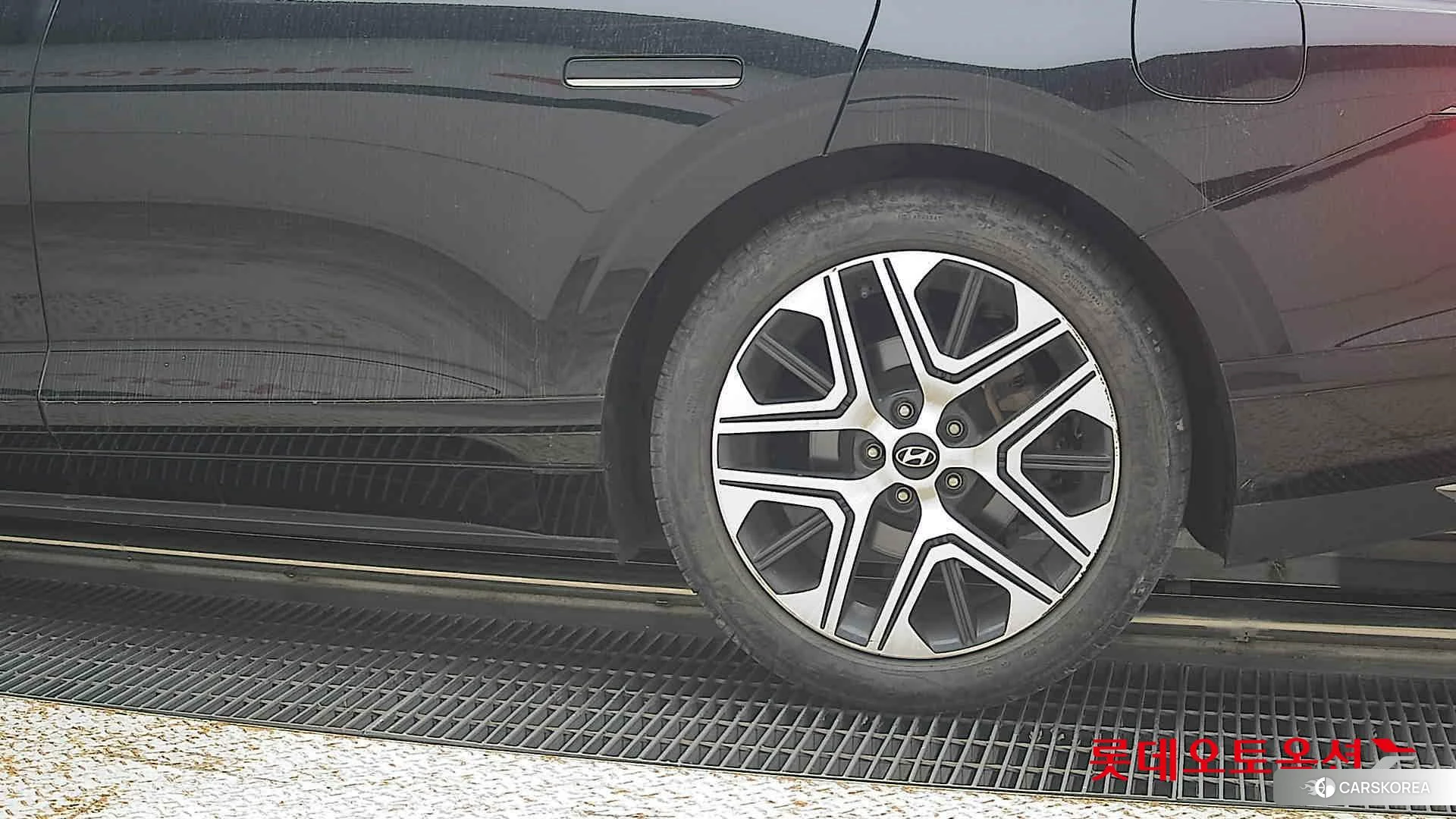 Hyundai Grandeur Hybrid id 4984603 из Кореи 14