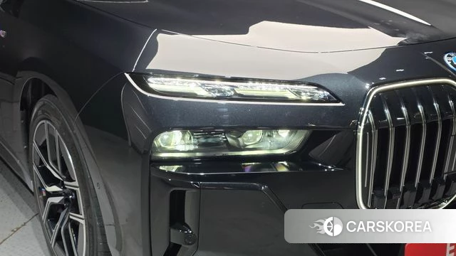 BMW i7 (G70) id 5011697 из Кореи 14