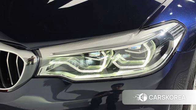 BMW 5 Series (G30) id 4977690 из Кореи 14