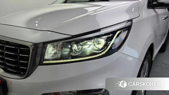 Kia The New Carnival id 5041922 из Кореи 14