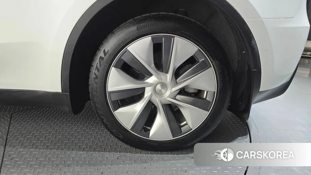 Tesla Model Y id 4863814 из Кореи 14