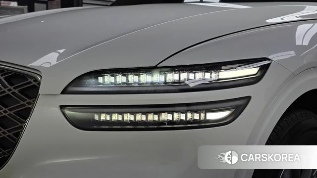 Genesis GV70 id 5001385 из Кореи 14