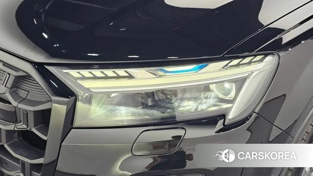 Audi SQ7 (4M) id 4782977 из Кореи 14