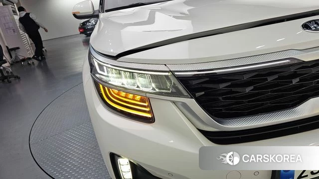 Kia Seltos id 5022991 из Кореи 14
