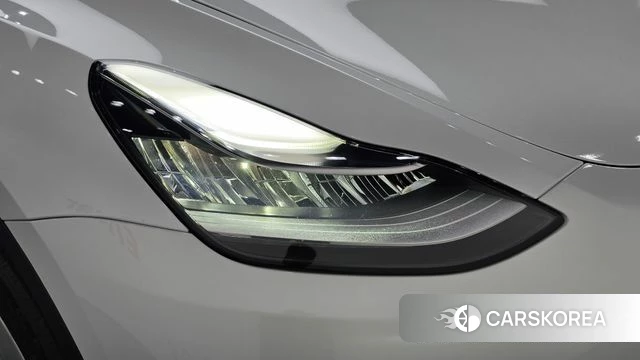 Tesla Model Y id 4986418 из Кореи 14